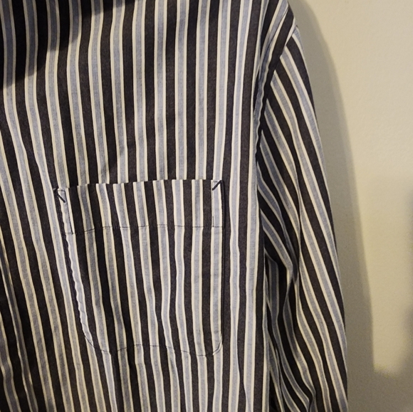 Men's button down - Picture 8 of 9